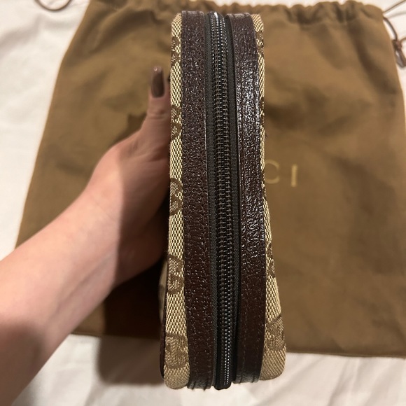 Gucci - Picture 5 of 8